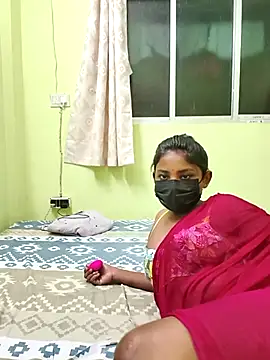 Snapshot of Hot-Sexy-Riya chatting on 19, 9, 2025 Hot-Sexy-Riya online show from 19, 9, 2025