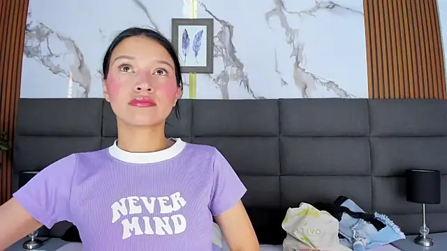 Sophie Calloway online show from 27, 3, 2026