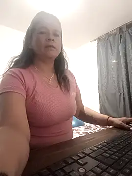 SolVegaNaciente online show from 8, 1, 2026