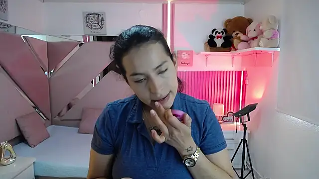Snapshot of Mia_garcia28 chatting on 9, 7, 2026 Mia garcia28 online show from 9, 7, 2026