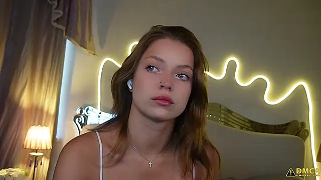 kellypeachcake online show from 2, 3, 2026