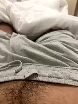 Snapshot of c2c3finm chatting on 12, 9, 2025 c2c3finm online show from 12, 9, 2025