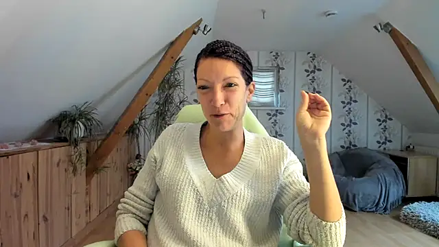 Axunamun online show from 18, 11, 2025