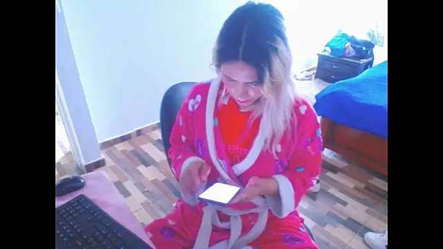 Snapshot of mystica_25 chatting on 16, 11, 2025 mystica 25 online show from 16, 11, 2025