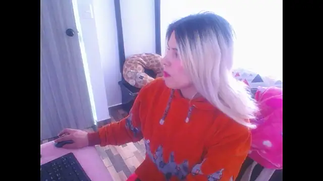 Snapshot of mystica_25 chatting on 29, 11, 2025 mystica 25 online show from 29, 11, 2025