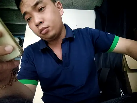 Boy kuto77 online show from 30, 3, 2026