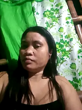 Snapshot of cheeseGirl69 chatting on 1, 5, 2026 cheeseGirl69 online show from 1, 5, 2026