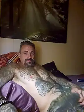 Snapshot of sethdarby chatting on 22, 10, 2025 sethdarby online show from 22, 10, 2025