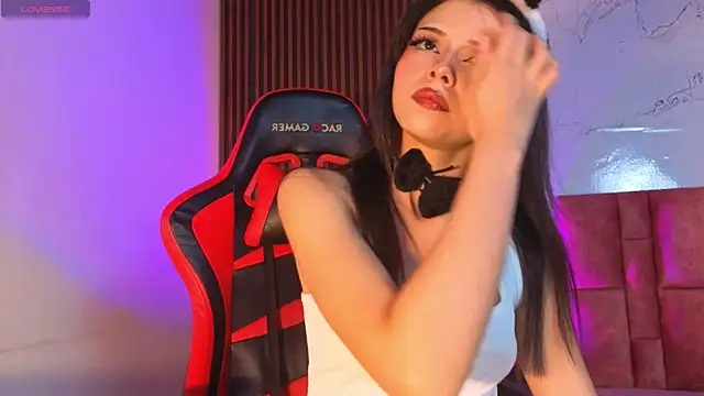 SpicyDemons online show from 2, 11, 2025