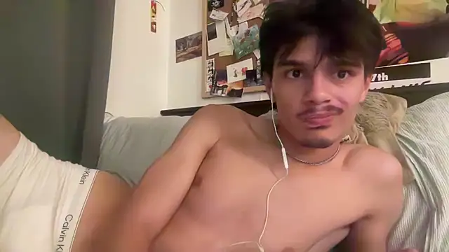 Snapshot of cowboyydiego chatting on 24, 9, 2025 cowboyydiego online show from 24, 9, 2025