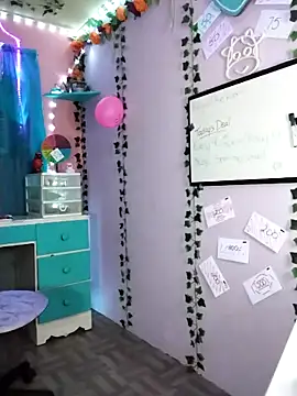 Snapshot of Purple2StayThnxx chatting on 14, 11, 2025 Purple2StayThnxx online show from 14, 11, 2025