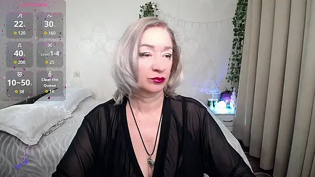 Snapshot of hunters_woman chatting on 21, 12, 2025 hunters woman online show from 21, 12, 2025