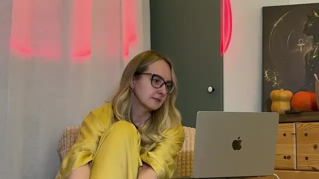 KiraxFate online show from 13, 11, 2025