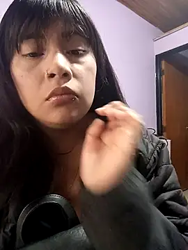 Snapshot of Dulce_Pettit chatting on 27, 10, 2025 Dulce Pettit online show from 27, 10, 2025