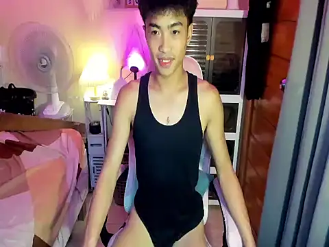 yourhotpinoy online show from 8, 11, 2025