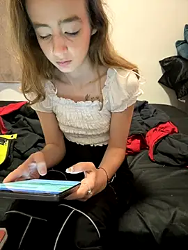 SeccySerena online show from 14, 11, 2025