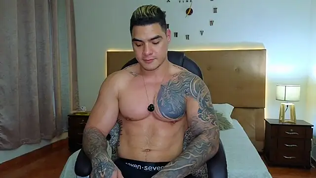 Snapshot of Steven_Velez chatting on 2, 12, 2025 Steven Velez online show from 2, 12, 2025