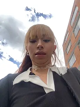 Sallem Pink online show from 11, 9, 2025