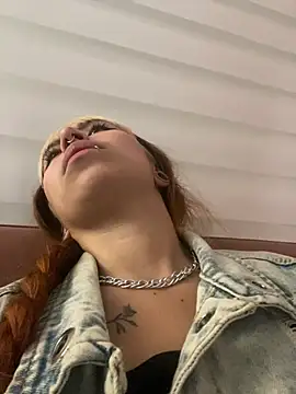 Sallem Pink online show from 15, 1, 2026