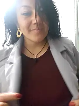 Snapshot of karla_valk1 chatting on 20, 9, 2025 karla valk1 online show from 20, 9, 2025