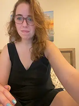 Snapshot of sweetsocalgirl chatting on 14, 9, 2025 sweetsocalgirl online show from 14, 9, 2025