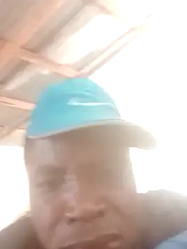 Snapshot of franceew chatting on 9, 2, 2026 franceew online show from 9, 2, 2026