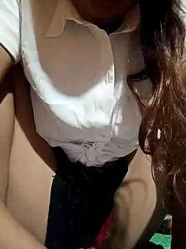 Snapshot of optra34 chatting on 3, 11, 2025 optra34 online show from 3, 11, 2025