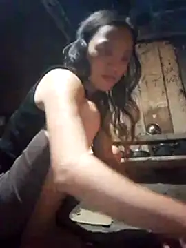 Snapshot of optra34 chatting on 8, 11, 2025 optra34 online show from 8, 11, 2025