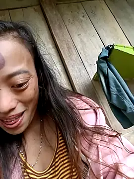 Snapshot of optra34 chatting on 13, 11, 2025 optra34 online show from 13, 11, 2025