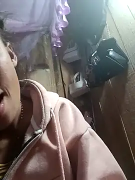 Snapshot of optra34 chatting on 13, 11, 2025 optra34 online show from 13, 11, 2025