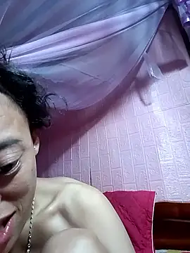 Snapshot of optra34 chatting on 22, 11, 2025 optra34 online show from 22, 11, 2025