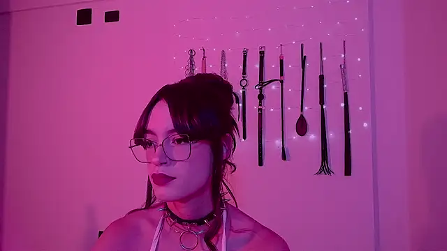 nina kink online show from 23, 5, 2026