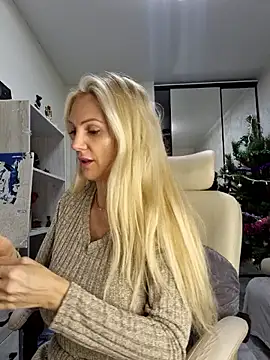 Monna online show from 19, 12, 2025