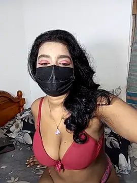 Snapshot of Darkchocosl8 chatting on 15, 4, 2026 Darkchocosl8 online show from 15, 4, 2026