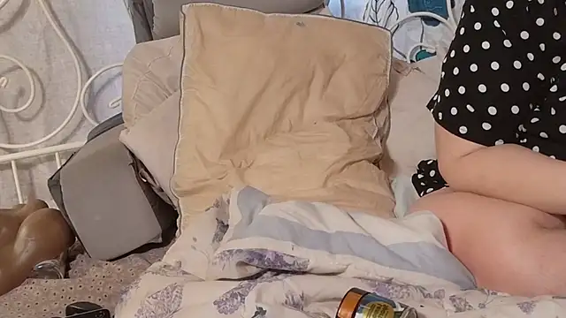 Snapshot of g0lden_are0las89 chatting on 4, 2, 2026 g0lden are0las89 online show from 4, 2, 2026