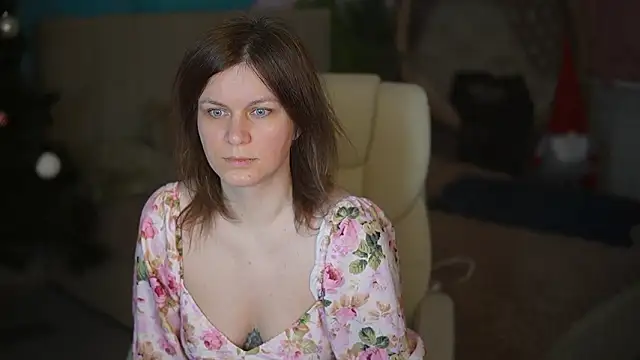 Snapshot of TinaMelt chatting on 1, 2, 2026 TinaMelt online show from 1, 2, 2026