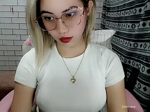 Rainea149 online show from 12, 11, 2025