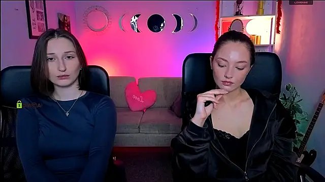 eva smiith  online show from 3, 6, 2026