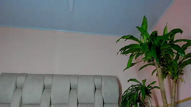 Snapshot of megann_hill_ chatting on 20, 9, 2025 megann hill online show from 20, 9, 2025