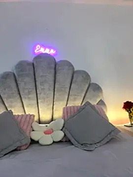 emma-conti2 online show from 4, 12, 2025