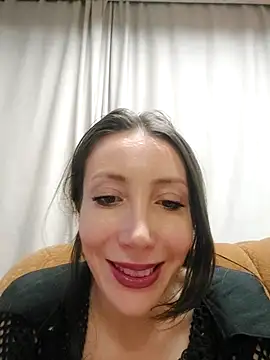 Snapshot of HellaryTourent chatting on 16, 2, 2026 HellaryTourent online show from 16, 2, 2026