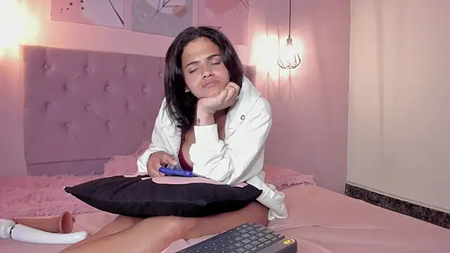 Snapshot of ATENA_JB chatting on 29, 9, 2025 ATENA JB online show from 29, 9, 2025