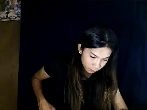 Snapshot of Asian_PrettyAle chatting on 11, 10, 2025 Asian PrettyAle online show from 11, 10, 2025