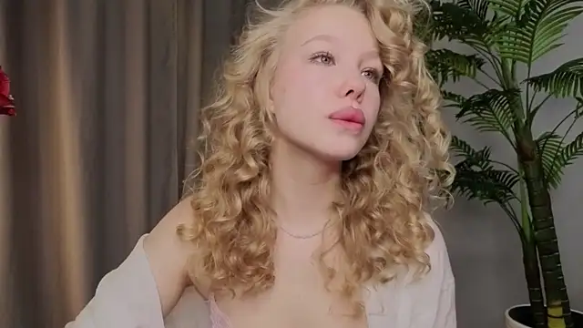 emilyshepar d online show from 4, 12, 2025