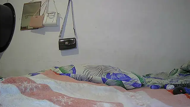 SpicyExi online show from 27, 2, 2026