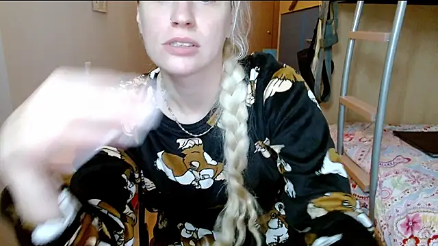 SatinQueen90 online show from 21, 11, 2025