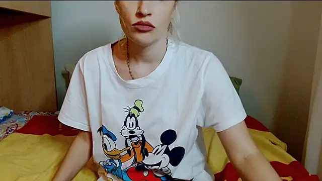 SatinQueen90 online show from 25, 11, 2025