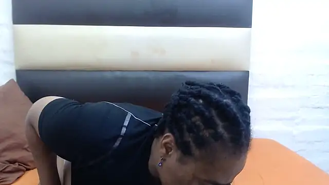 Snapshot of AFRICANBOOTYLICIOUSxxx chatting on 21, 9, 2025 AFRICANBOOTYLICIOUSxxx online show from 21, 9, 2025