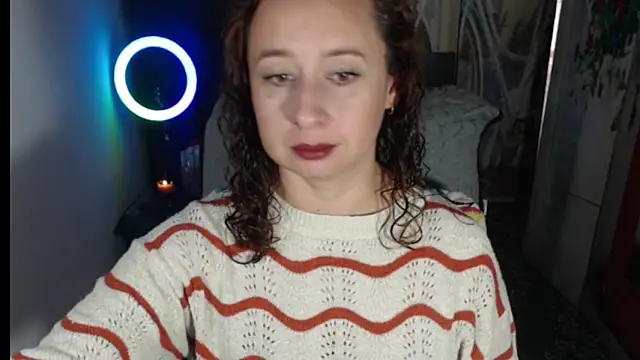 Milf Valeria online show from 7, 11, 2025