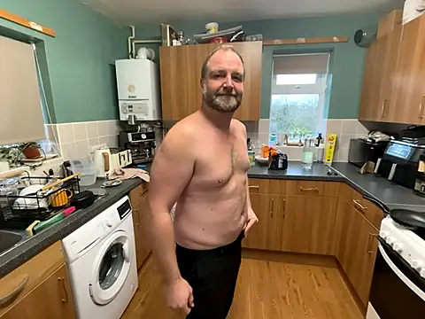 Snapshot of Dilfcam101 chatting on 17, 12, 2025 Dilfcam101 online show from 17, 12, 2025